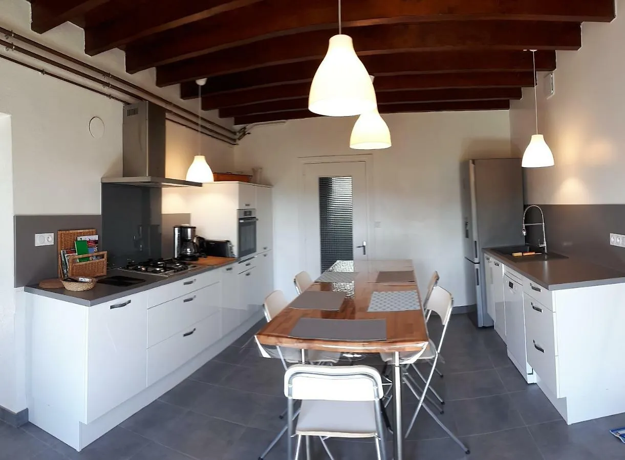 Holiday home Grand Gite Maison D Alice Auvergne - 15 Personnes Saint-Bonnet-des-Quarts